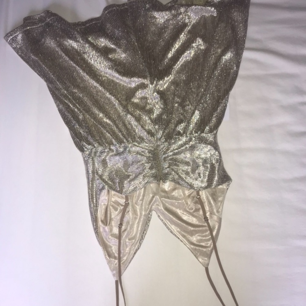 Urban Outfitters NEW champagne romper - Picture 5 of 6